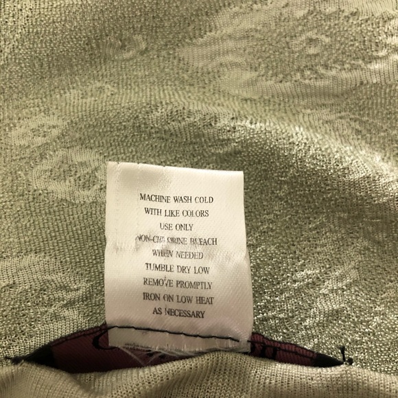 PINK COLLECTION LAYERED LOOK LAZER CUT TOP SZ MED - Picture 5 of 5